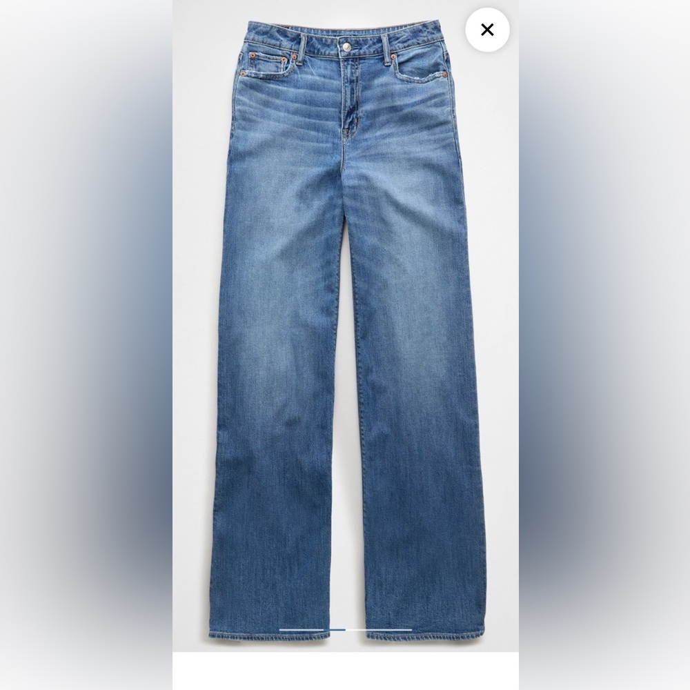 AE Dreamy Drape Stretch Super High-Rise Baggy Wide-Leg Jeans in Light Blue Denim - Picture 3 of 7